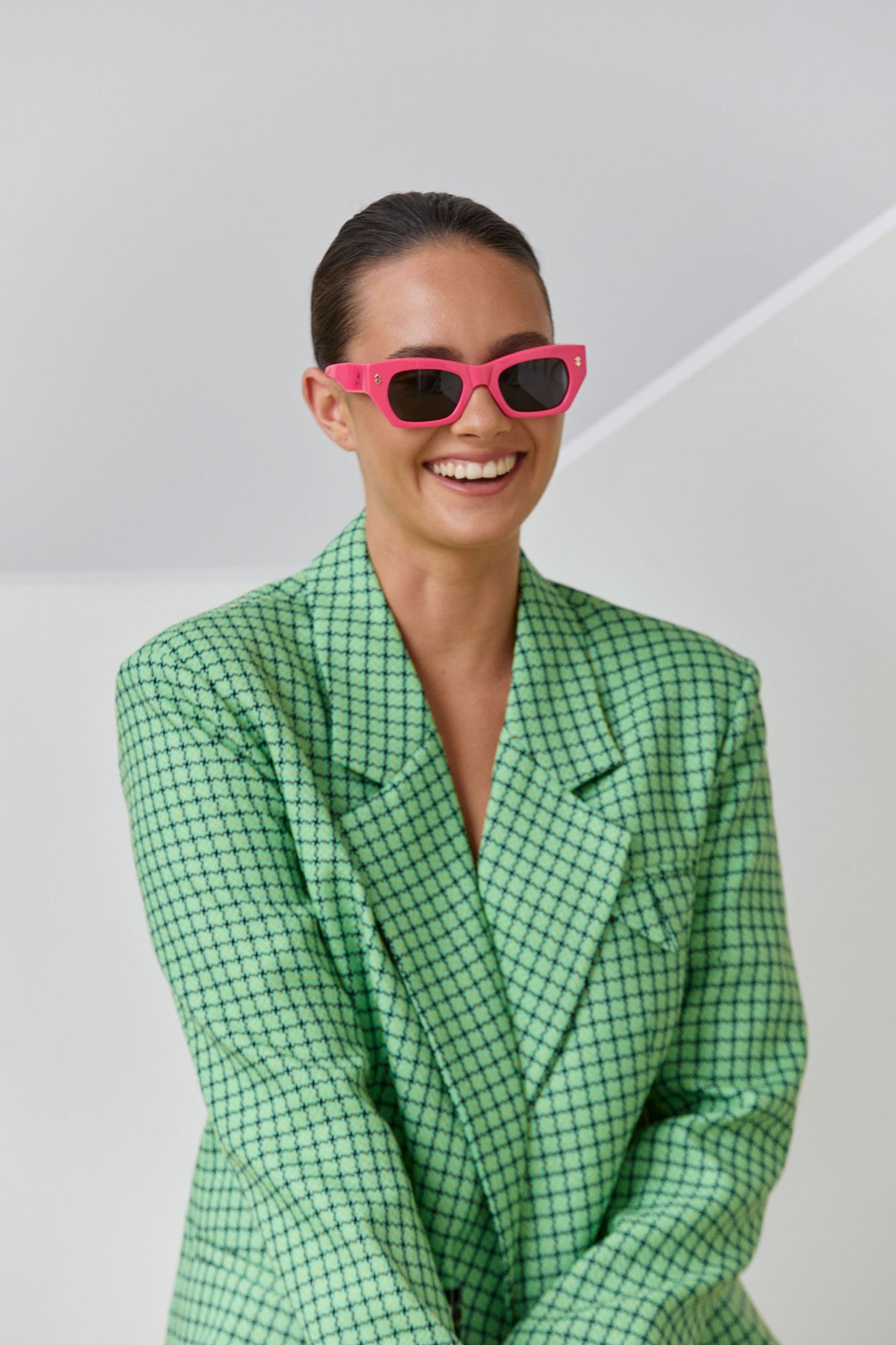 Mattie Gouman x Pared - Front & Centre Pink
